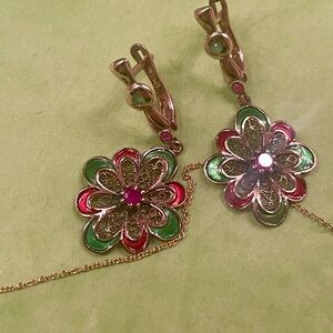 Gorgeous Rare Emerald Rhodolite Garnet Rose Gold Set